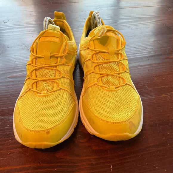 Lands' End Water Sport Sneaker Women 11B Yellow Upper Mesh Athletic Lace Up 1374 - Picture 2 of 16